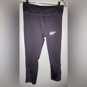 NIKE Medium M Dri-Fit Leggings Back Pocket Zip Pouch Purple
